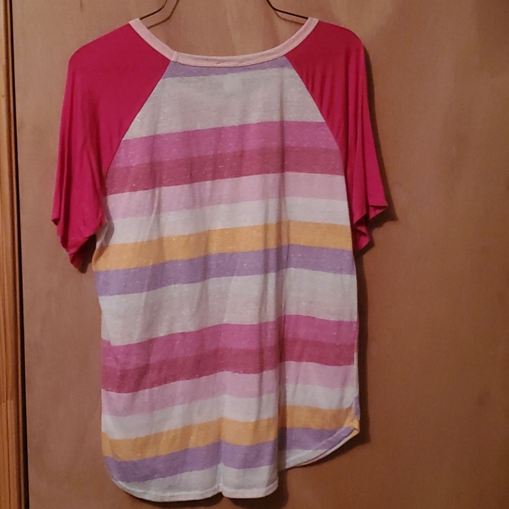 Shirt - Picture 3 of 3